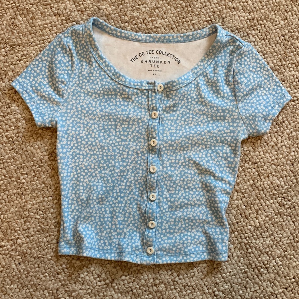 Button down crop tee